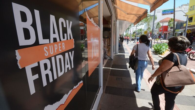 Black Friday promete descontos, mas é importante se atentar a golpes