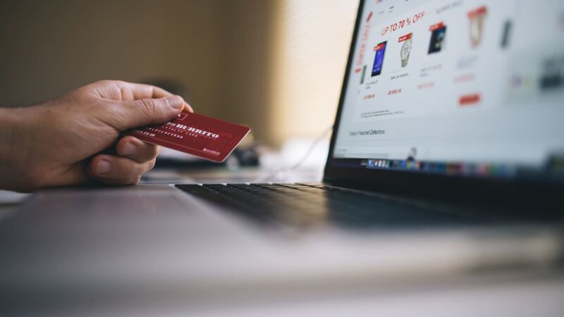 Esforços das bandeiras nessa frente buscam garantir a manutenção da competitividade em uma economia em transformação