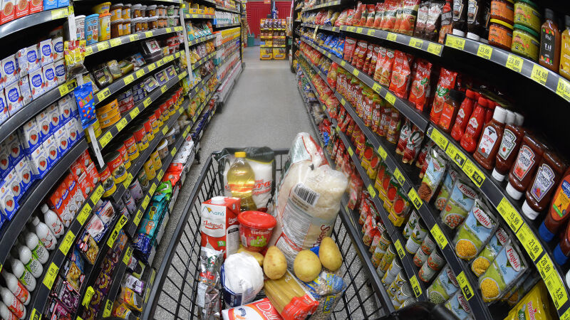 Cesta básica de Campo Grande tem variação de até 270% em produtos