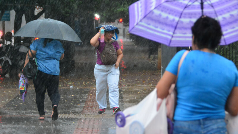 Chuva dá as caras em MS e alivia calorão 