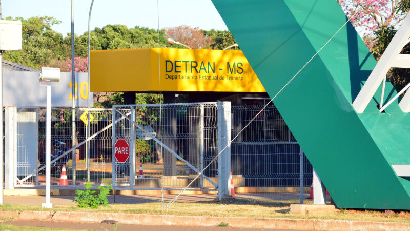 Servidores do Detran criticam fim da vistoria veicular para transferência