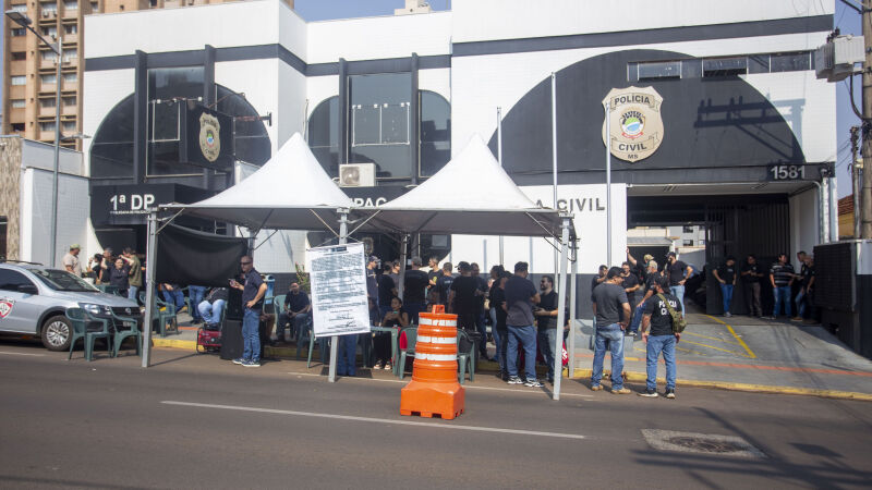 Manifestação realizada nesta quinta-feira (19) pelos Policiais Civis