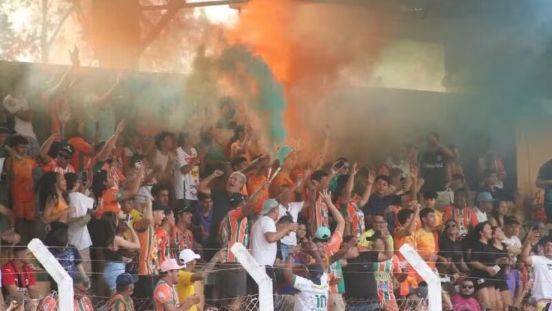 Torcida do Naviraiense retornou ao Virotão fazendo festa com a vitória do Jacaré do Conesul 