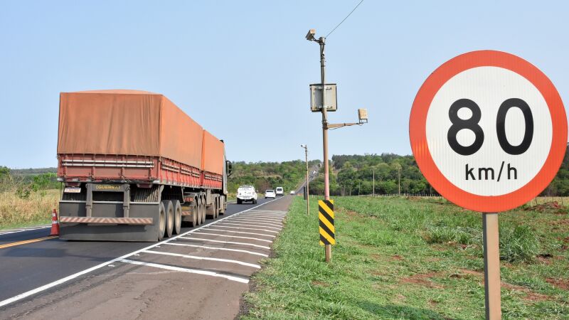 A Capital conta com trechos da BR-163 que os radares estão com o certificado do Inmetro vencido