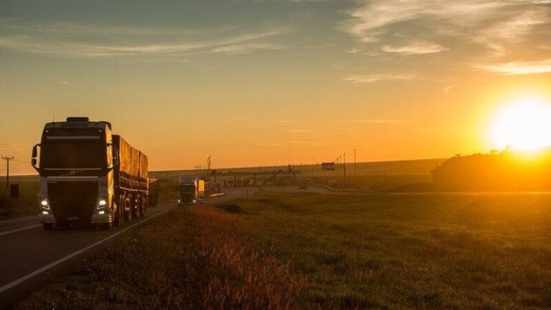 Entre as explicações para o aumento no tráfego de caminhões está o fato de que Mato Grosso do Sul passou a 