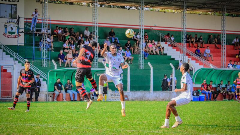 Águia Negra e Operário Caarapoense termina em 0 a 0