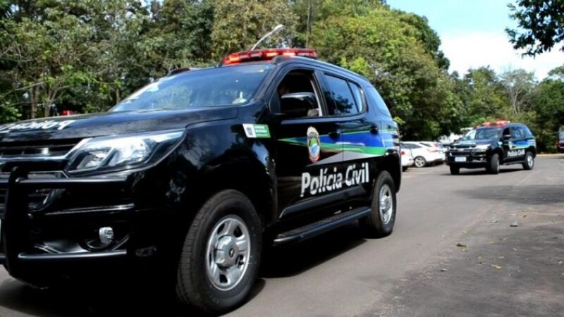 Policiais civis se retiraram do desfile cívico-militar em protesto. 