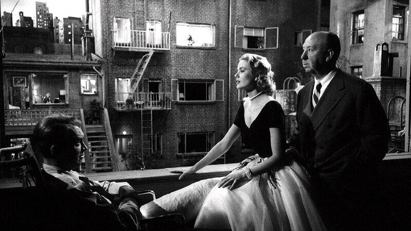 Cinema B+: Janela Indiscreta: 70 Anos de Tensão e Mistério no Clássico de Alfred Hitchcock