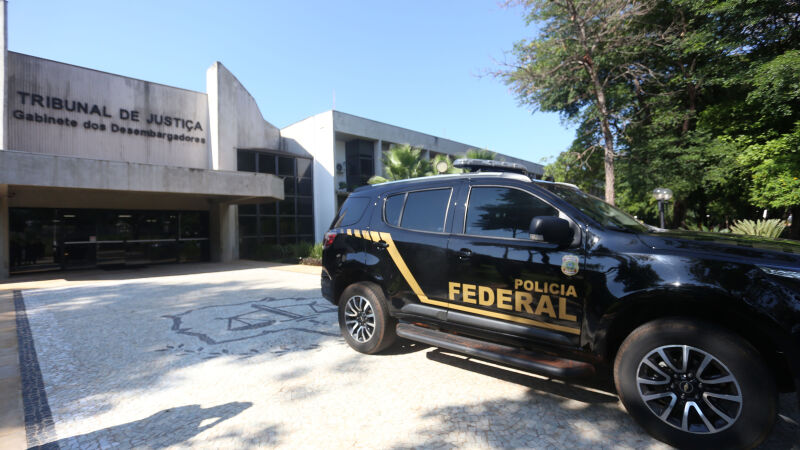 Operação Ultima Ratio foi deflagrada no dia 24 de outubro, e desde então o STJ aguardava que os desembargadores se apresentassem para instalar a tornozeleira eletrônica