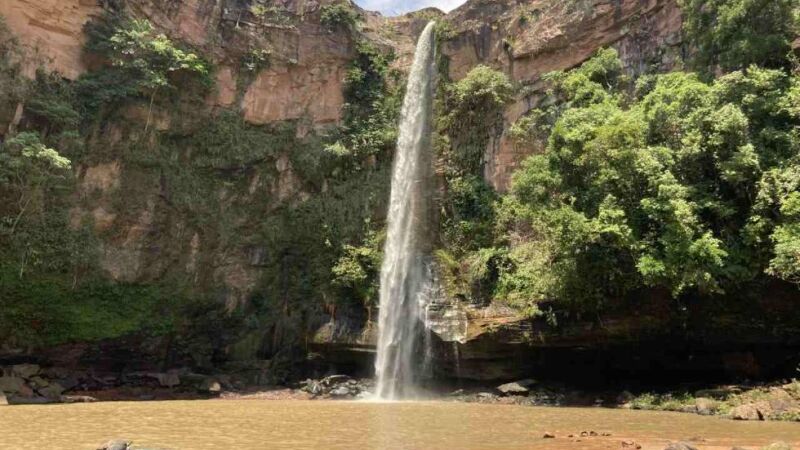 Cachoeira do Rio do Peixe é um ponto turístico muito conhecido e badalado em Mato Grosso do Sul