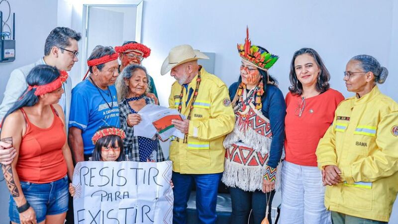 No final de julho, em meio à crise das queimadas no Pantanal, na segunda vinda ao estado, Lula se reuniu com Guatós em Corumbá