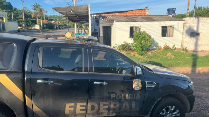 Vara Federal de Corumbá foi responsável por expedir os três mandados  de buscas e apreensão totais que foram cumpridos pela PF na manhã de hoje (26). 