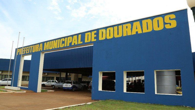 Prefeitura de Dourados vende folha salarial dos servidores por R$ 27,2 milhões