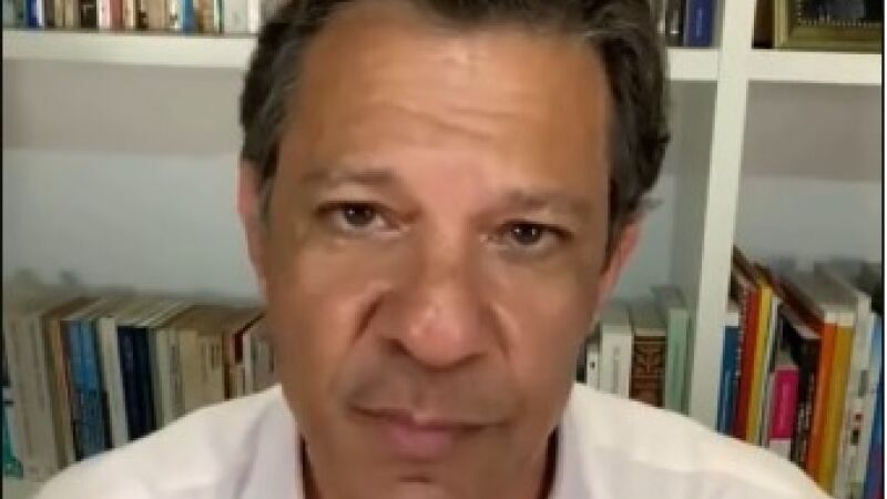 A imagem mostra um instante do vídeo forjado do ministro Haddad usado por golpistas para enganar pessoas