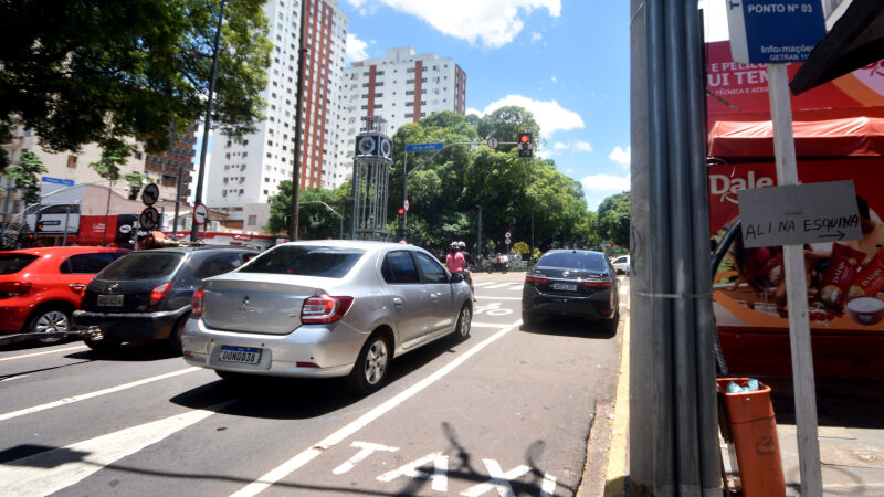 Ponto de Táxi nº3 foi extinto e dará espaço a oito vagas no centro de Campo Grande