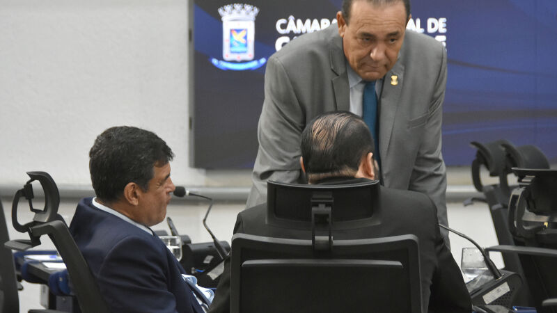 Beto Avelar (PP), líder de Adriane Lopes na Câmara, se lançou na disputa contra o grupo de Carlão (PSDB)