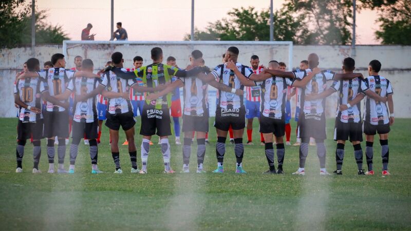 Diretoria ainda não definiu se jogadores que atuaram pelo Corumbaense nesta temporada retornam