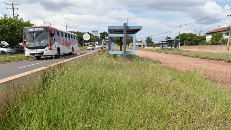 Corredor de ônibus da Avenida Gunter Hans deve ter obras retomadas