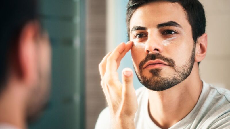 Bem-estar B+: Controle da acne e oleosidade: descubra tratamentos indicados para pele masculina