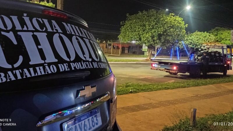 No plantão de ano novo batalhão de choque termina com arruaças de motociclistas e prende dois homens que realizaram disparos com arma de fogo em via pública