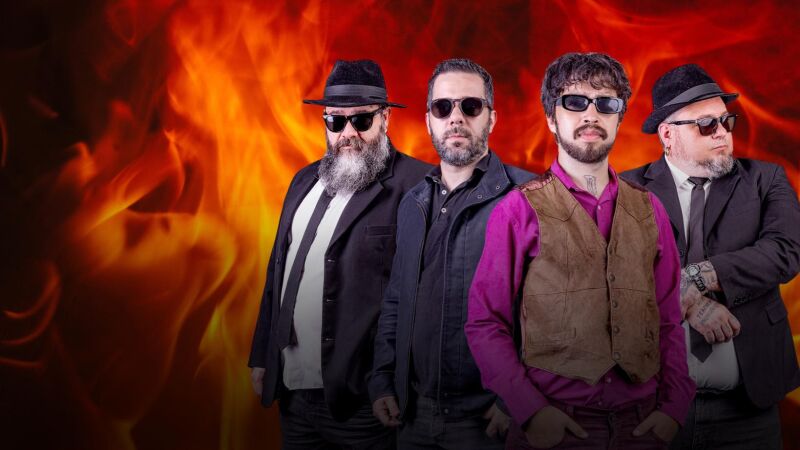 O grupo Bêbados Habilidosos, além da participação da banda Último Gole, agitam o evento que celebra  os oito anos da Cervejaria Canalhas; é neste sábado, na Rua Oceano Atlântico, nº 99, no Bairro Chácara Cachoeira