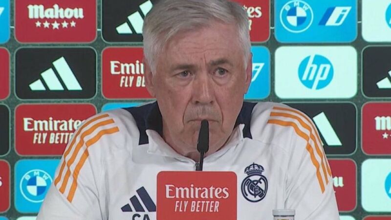 Carlo Ancelotti em coletiva de imprensa, nesta terça-feira (13)