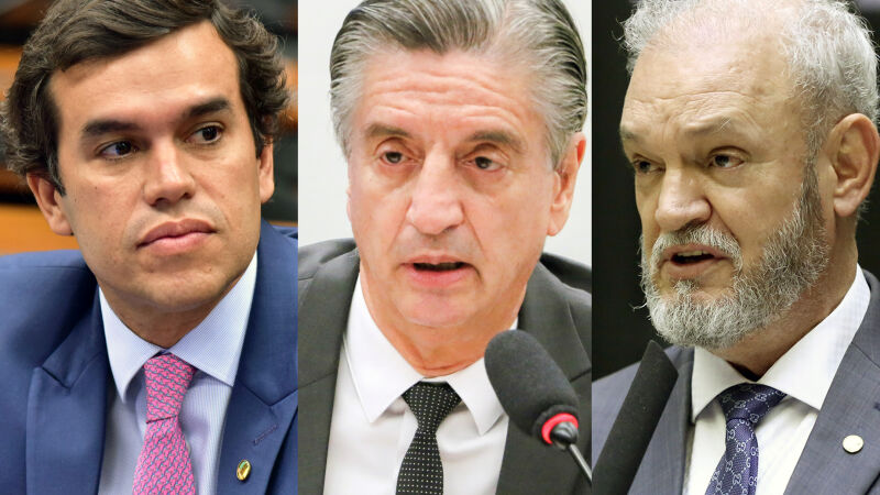 Os deputados federais tucanos Beto Pereira, Dagoberto Nogueira e Geraldo Resende