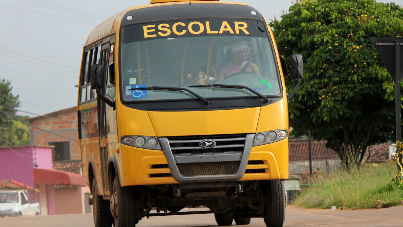 onibus escolar