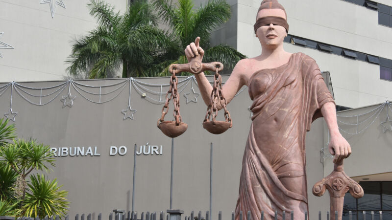 Mulher de 48 anos é condenado a 6 anos e 7 meses de prisão por crimes contra a ex-cunhada