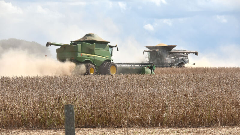 Balança comercial tem superávit de US$ 1,474 bilhão na 2ª semana de junho