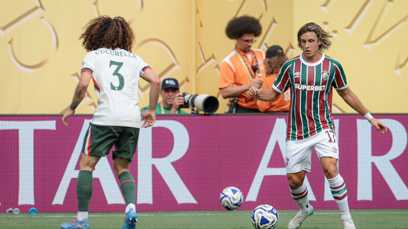  Fluminense foi derrotado por 2 a 0