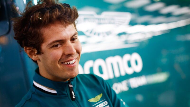 Felipe Drugovich ganhou mais uma oportunidade de guiar o carro da Aston Martin
