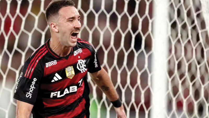 O zagueiro Léo Ortiz, o 10 da Zaga, é a esperança do Flamengo para reverter a derrota hoje à noite