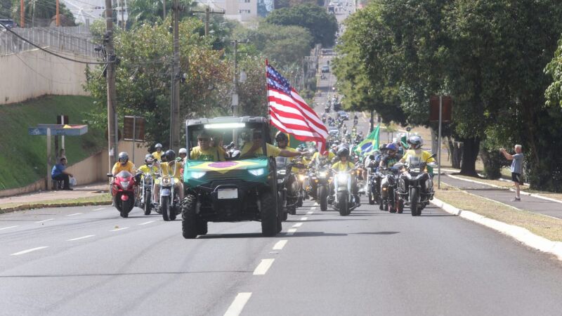 Manifestação pró-Bolsonaro reúne 5 mil em Campo Grande