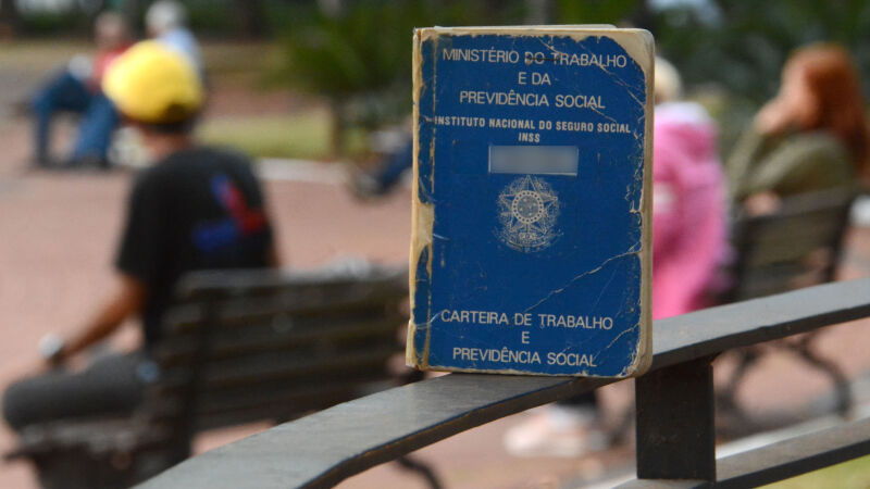 Campo Grande inicia a semana com 1.239 oportunidades de emprego 