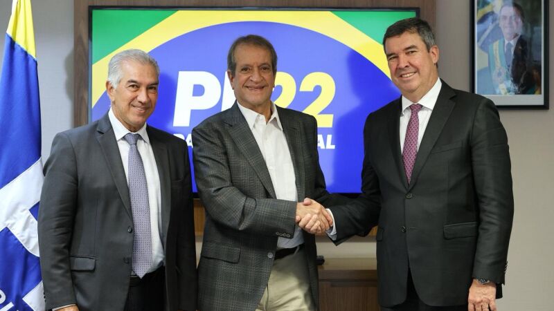 Eduardo Riedel e Reinaldo Azambuja se reuniram com presidente nacional do PL em Brasília