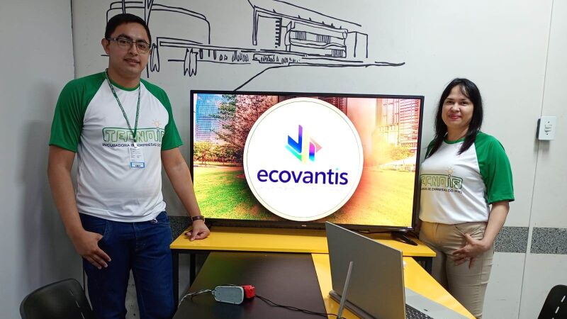 Fábio Henrique Quintana de Souza e Euzilene da Silva Larrea