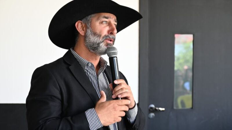 Juliano Ferro, prefeito de Ivinhema