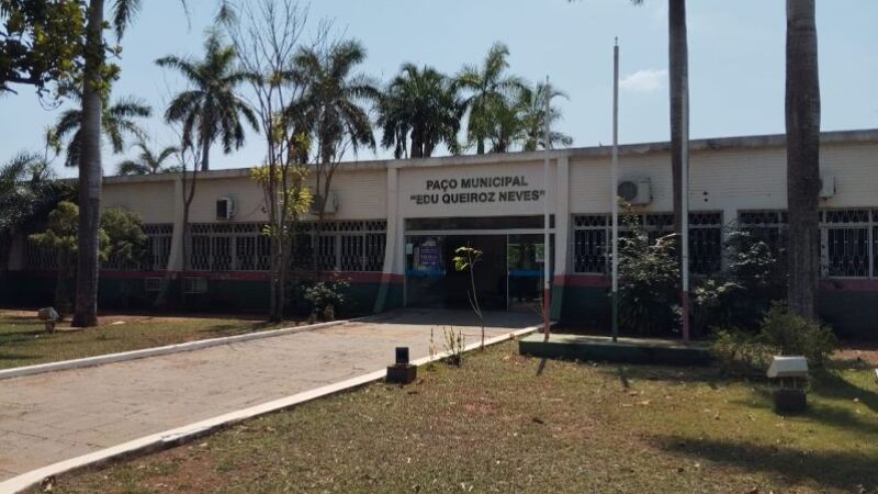 Durante 13 meses, as servidoras auferiram a vantagem indevida de R$ 6.190,34, totalizando R$ 80.474,42 para cada uma