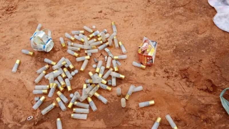 De acordo com o Cimi, há ao menos outros três feridos, sendo dois adolescentes