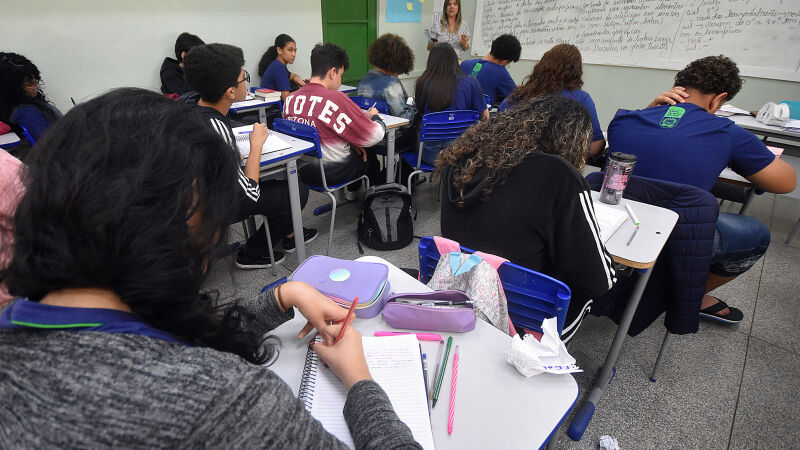 São 200 mil vagas espalhadas em todo o Estado para alunos na REE
