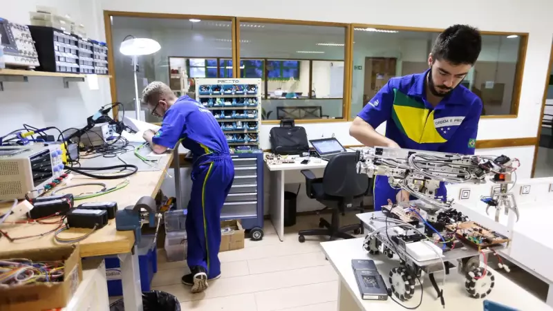 Os estados devem publicar balanços semestrais (janeiro e julho) e enviar um relatório anual ao MEC