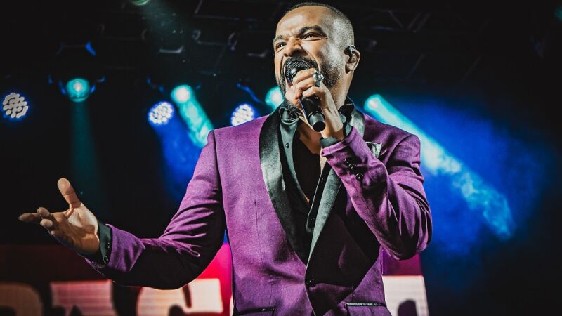 Alexandre Pires fará show em Campo Grande em agosto de 2026