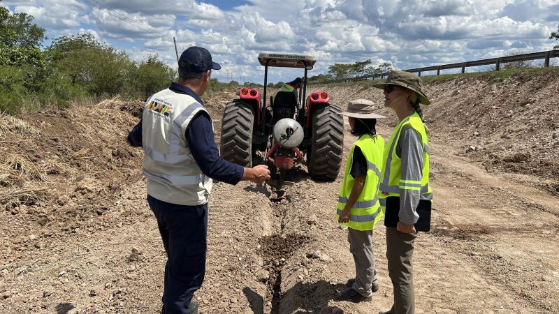 Telas que estão sendo instaladas agora ficarão bem mais afastadas da pista do que aquelas que começaram a ser instaladas em 2019. Aquelas serão removidas