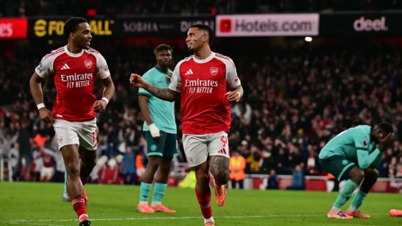 Gabriel Jesus fez boa partida neste sábado 