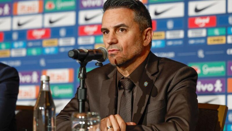 Rodrigo Caetano, coordenador das seleções masculinas, comemorou o fato de os jogos da primeira fase serem em horários sem muito calor