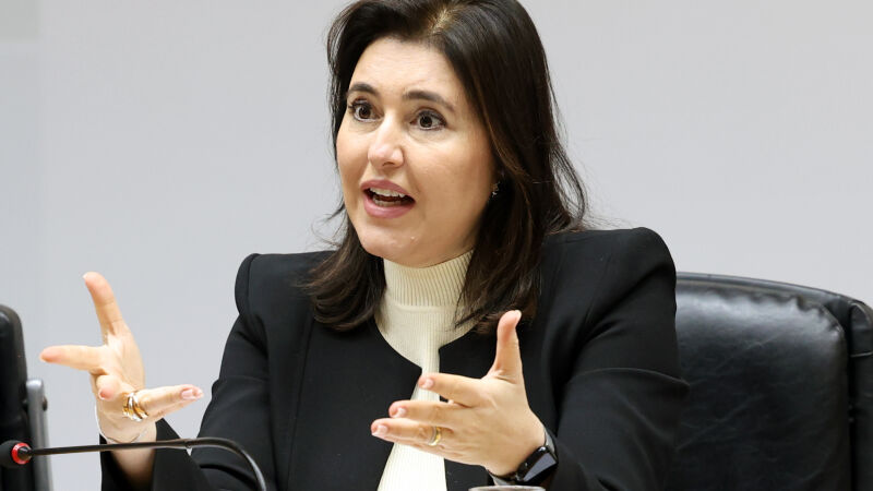 A ministra do Planejamento e Orçamento, Simone Tebet, pretende tentar uma vaga ao Senado