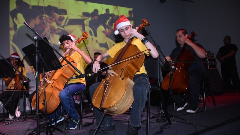 Fundação Barbosa Rodrigues atende 25 crianças atualmente, e 22 se apresentaram na noite de ontem