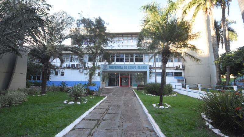 Decretos publicados em edição extra do Diário Oficial do Município, na segunda-feira (2), autorizaram a cessão de servidores para esses órgãos com ônus para a origem