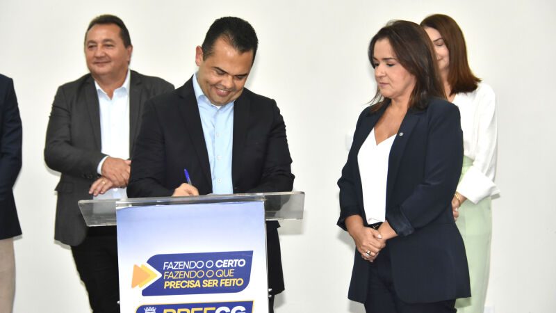 Marcelo Vilela tomou posse como secretário de Saúde nesta quinta-feira